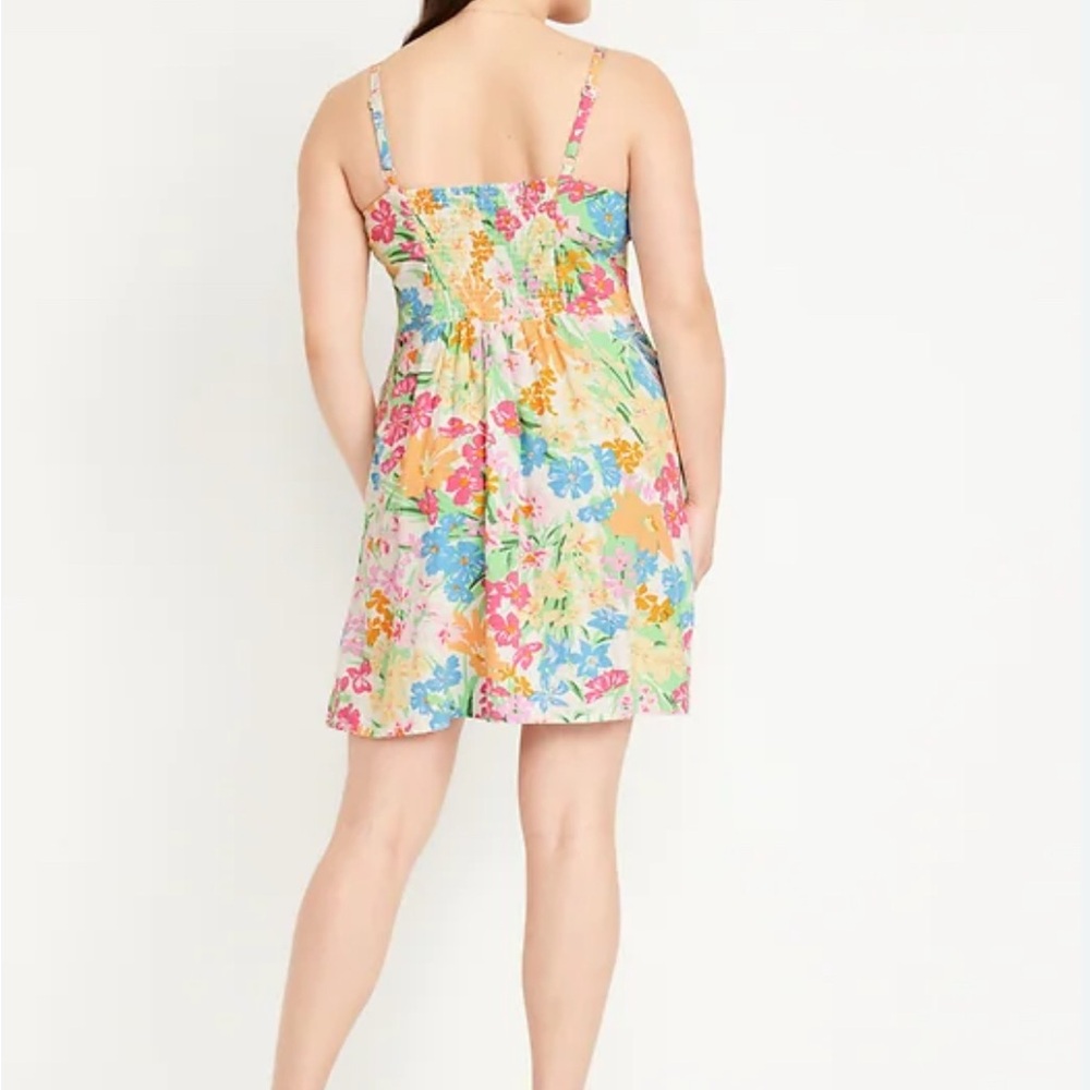❌SOLD❌Old Navy Women’s Floral Dress with Adjustable Straps. For petite women. - Picture 4 of 8